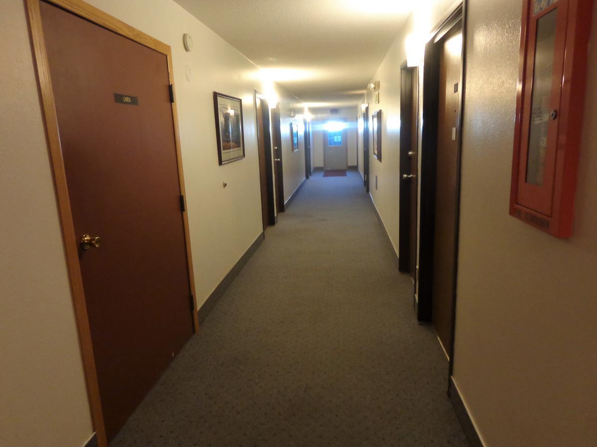 Tipperary Lodge Buffalo エクステリア 写真